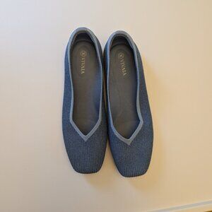 Vivaia Shoes - Margot 2.0 Square-Toe V-Cut Flats